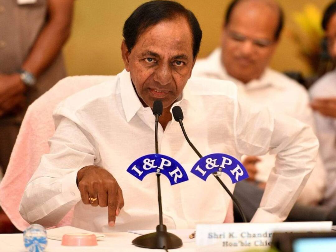 KCR National Party BRS is creating a sensation even before it is announced Local parties ready for merger బీఆర్‌ఎస్‌ ప్రకటనకు ముందే సంచలనం- విలీనానికి సిద్ధంగా ఉన్న లోకల్ పార్టీలు