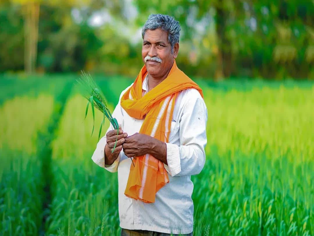 Natural Farming : उद्या पुण्यात नैसर्गिक शेतीविषयक कार्यक्रम, गुजरातच्या राज्यपालांसह मुख्यमंत्री राहणार उपस्थित, दोन हजार शेतकरी होणार सहभागी Natural farming program in Pune tomorrow, Chief Minister will be present along with Governor of Gujarat. Natural Farming : उद्या पुण्यात नैसर्गिक शेतीविषयक कार्यक्रम, गुजरातच्या राज्यपालांसह मुख्यमंत्री राहणार उपस्थित, दोन हजार शेतकरी होणार सहभागी