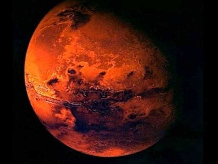 International Scientist Group of University of Sheffield and Cambridge University Find water on the South Pole of Planet Mars Water On Mars: मंगल के दक्षिणी ध्रुव पर मिला तरल रूप में पानी, कैंब्रिज के वैज्ञानिकों के मिली कामयाबी