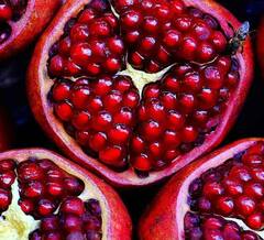 Health Tips : रसरशीत डाळिंब निरोगी आरोग्यासाठी गुणकारी