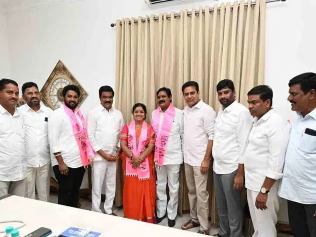 Odela couple joined TRS again from Congress. BRS Odelu : ఉదయం టీఆర్ఎస్‌లో చేరిక - మధ్యాహ్నం బీఆర్ఎస్‌ లీడర్ ! కాంగ్రెస్‌కు షాకిచ్చిన మాజీ ఎమ్మెల్యే