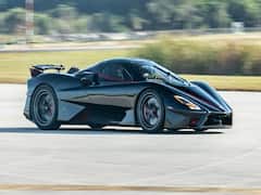 दुनिया की सबसे तेज दौड़ने वाली कारें, जो पल भर में आंखों के सामने से हो जातीं हैं ओझल