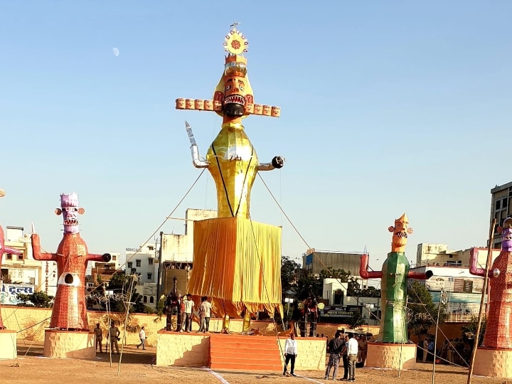 Rajasthan News: राजस्थान में दशहरा महोत्सव की धूम, रावण दहन के लिए जोधपुर पहुंचे सीएम अशोक गहलोत