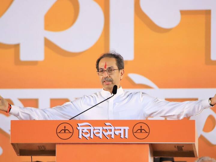 Shiv Sena President Uddhav Thackeray addressed a rally at the historic Shivaji Park Ground in Dadar, Central Mumbai, on Wednesday, October 5. This venue has been associated with the Shiva Sena since its inception in 1966. (Photo: Twitter/@AUThackeray)