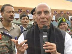 सेना के जवानों के साथ दशहरा मनाने औली पहुंचे रक्षामंत्री, शस्त्र पूजन के बाद कहा- अगर कोई हमें छेड़ेगा तो...