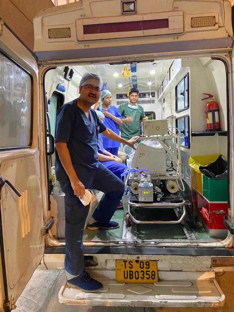 Ventilator Ambulance: రెయిన్‌బో హాస్పిటల్‌ 