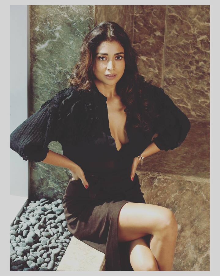 శ్రియా శరణ్ ఫోటోలు -Image credit: Shriyasaran/Instagram