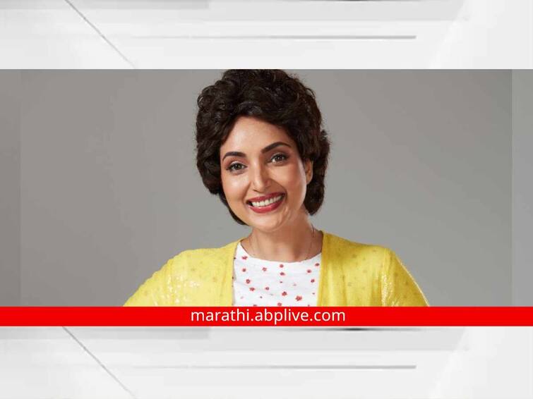 Rupali Bhosle new classic look reveled for Pravah Picture puraskar 2022 Rupali Bhosle : शॉर्ट केस अन् क्लासिक लूक, ‘आई कुठे काय करते’ मालिकेतील संजनाच्या ‘त्या’ लूकचं रहस्य अखेर उलगडलं!