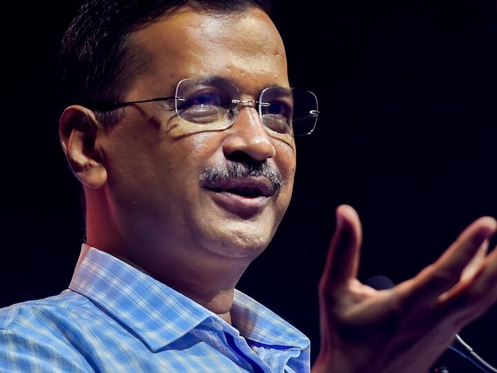 Kejriwal made fun of the governor ਕੇਜਰੀਵਾਲ ਨੇ ਕੀਤੀ ਰਾਜਪਾਲ ਨੂੰ 'ਟਿੱਚਰ', ਜਿੰਨੀ ‘ਡਾਂਟ’ ਉਪ ਰਾਜਪਾਲ ਹੋਰੀਂ ਮਾਰਦੇ, ਓਨੀ ਤਾਂ ਕਦੇ ਆਪਣੀ ਪਤਨੀ ਨੇ ਨਹੀਂ ਮਾਰੀ...