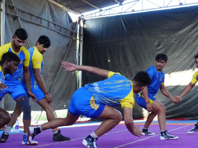 Pro Kabbadi 2022: New Look Tamil Thalaivas team under Pawan Sehrawat look to make it count in Pro Kabbadi League 2022 Pro Kabaddi 2022: 9-வது சீசனிலாவது அசத்துமா தமிழ் தலைவாஸ்.. புதிய கேப்டன்.. புதிய அணி... வெற்றி வசப்படுமா?