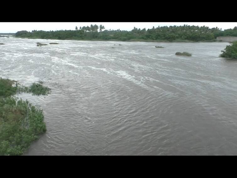 karur: periyandang kovil barricade water flow increased TNN கரூர்: பெரியாண்டாங் கோவில் தடுப்பணைக்கு தண்ணீர் வரத்து அதிகரிப்பு