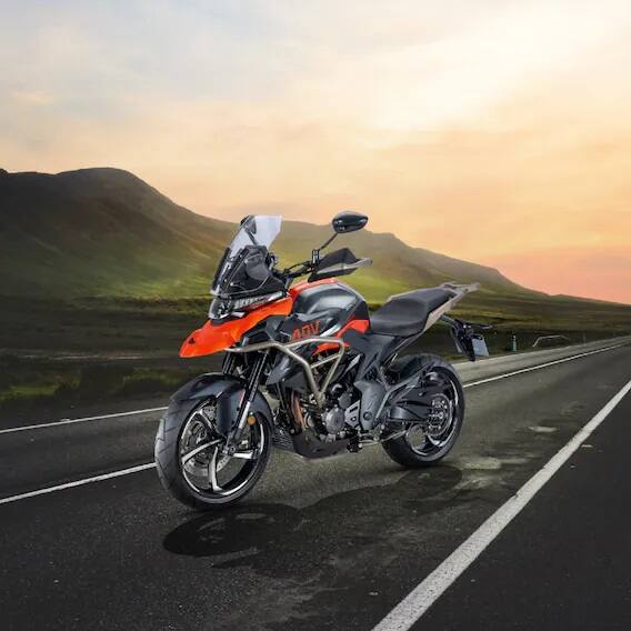 Bike Photos: Zontes 350cc Bike: Zontes 350cc बाइक भारत में हुई लॉन्च, तस्वीरों के साथ देखें फीचर्स... Bike Photos: Zontes 350cc Bike: Zontes 350cc बाइक भारत में हुई लॉन्च, तस्वीरों के साथ देखें फीचर्स...