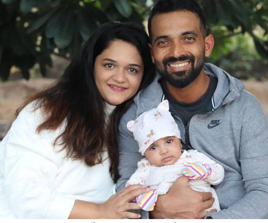 ਰਹਾਣੇ ਨੇ ਦੱਸਿਆ ਕਿ ਪਤਨੀ ਰਾਧਿਕਾ ਨੇ ਸਿਹਤਮੰਦ ਬੇਟੇ ਨੂੰ ਜਨਮ ਦਿੱਤਾ ਹੈ। ਮਾਂ ਅਤੇ ਬੱਚਾ ਦੋਵੇਂ ਪੂਰੀ ਤਰ੍ਹਾਂ ਤੰਦਰੁਸਤ ਹਨ।