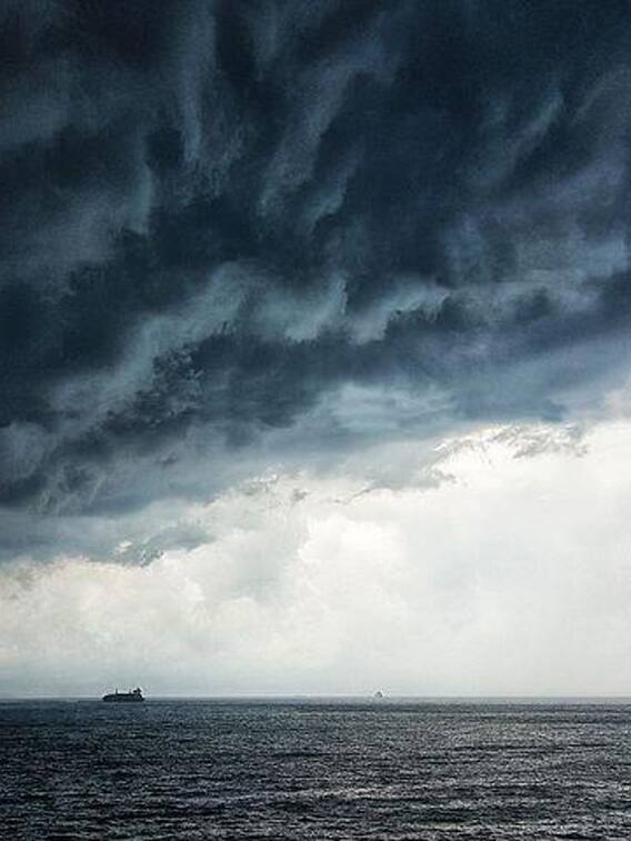 தொடரும் மழை; மீனவர்களுக்கு எச்சரிக்கை