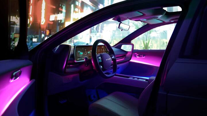The top-of-the-line dual motor setup is an AWD option with 239 kW of power and 605 Nm of torque. In terms of charging, the car is compatible with 400-V and 800-V charging infrastructures. With a 350-kW charger, Ioniq 6 can charge from 10 percent to 80 percent in 18 minutes. (Source: Somnath Chatterjee)