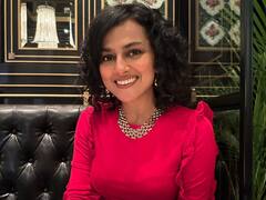 Shraddha Srinath : அம்சமா அழகா ஒரு பொண்ண பாத்தேன்.. நடிகை ஷ்ரத்தா ஸ்ரீநாத்தின் சமீபத்திய புகைப்படங்கள் !