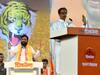 Uddhav Thackeray and Eknath Shinde: दशहरा रैली के बाद आज रात किसे नींद नहीं आई होगी?