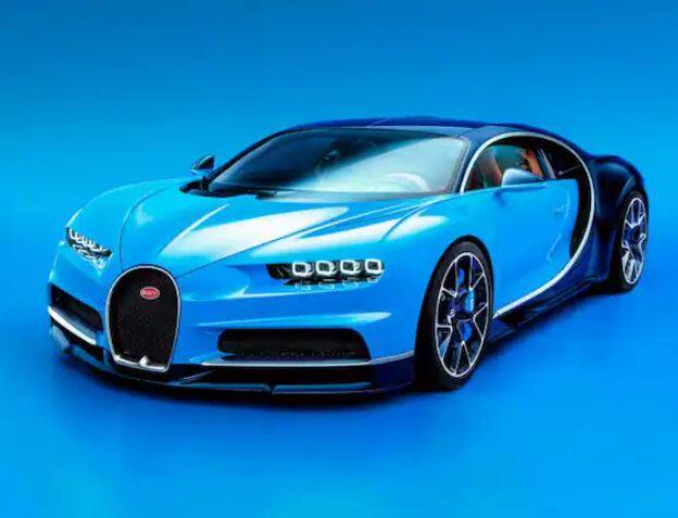 Bugatti Chiron: ਇਹ ਦੁਨੀਆ ਦੀ ਚੌਥੀ ਸਭ ਤੋਂ ਤੇਜ਼ ਕਾਰ ਹੈ। ਇਸ ਦੀ ਟੌਪ -ਸਪੀਡ 420 kmph ਹੈ। ਇਸ ਕਾਰ 'ਚ 8.0 L ਕਵਾਡ ਟਰਬੋ-ਚਾਰਜਡ W16 ਇੰਜਣ ਦੀ ਵਰਤੋਂ ਕੀਤੀ ਗਈ ਹੈ। ਜੋ 1479 hp ਦੀ ਪਾਵਰ ਪੈਦਾ ਕਰਨ ਦੀ ਸਮਰੱਥਾ ਰੱਖਦਾ ਹੈ।