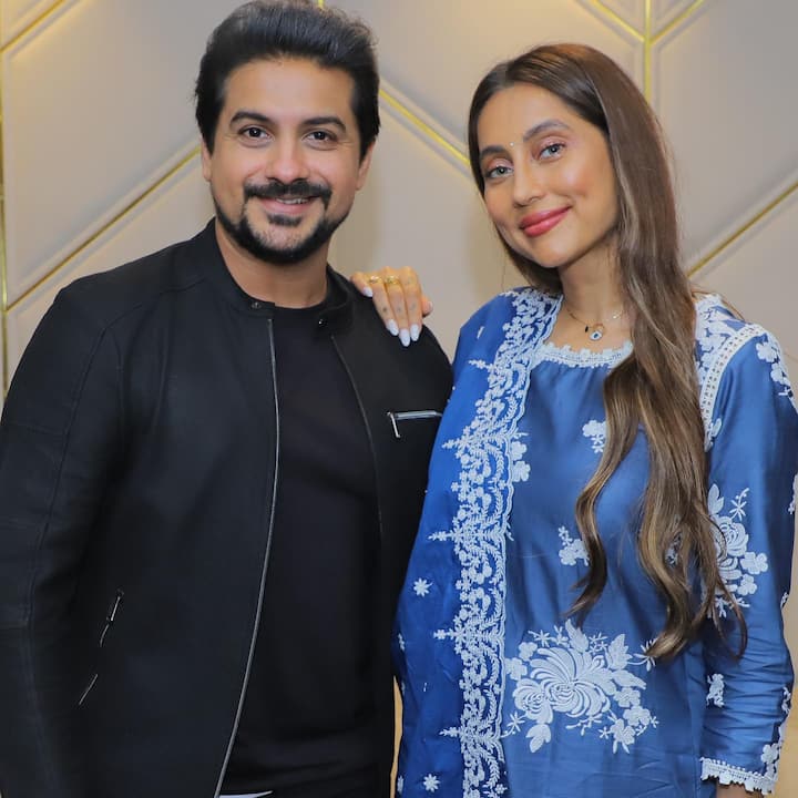 हाल ही में, अनुषा ने इंस्टाग्राम अकाउंट पर अपनी अपकमिंग मराठी फिल्म ‘बाप माणूस’ की घोषणा की है.