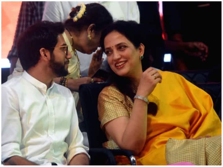 राजनीति की रपटीली राहों पर 'मेरे साथ मां है', देखिए तस्वीरें जो दिल में जगह बना गईं