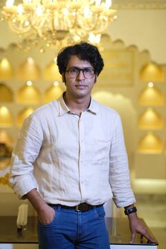 'Ballabhpurer Roopkotha': পরিচালক অনির্বাণ ভট্টাচার্যের জন্মদিনে প্রকাশ্যে 'বল্লভপুরের রূপকথা'র প্রথম গান