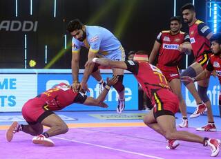 Pro Kabaddi League 2022: आज खेले जाने वाले तीनों मुकाबलों में ये हो सकती है परफेक्ट ड्रीम-11, इन्हें बनाएं कप्तान