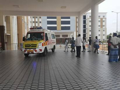 Corona positive 1  discharge 1 death 0 in Karur கரூரில் இன்று புதிதாக ஒருவருக்கும், நாமக்கலில் ஒருவருக்கும் கொரோனா தொற்று பாதிப்பு.