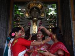 Idols Of Top Kolkata Durga Pujas To Be Showcased At Grand Carnival On Saturday