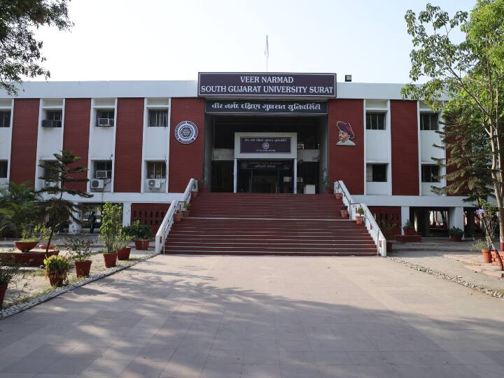 Veer Narmad South Gujarat University 76 percentage fresh graduates students are still unemployed Gujarat News: वीर नर्मद साउथ गुजरात यूनिवर्सिटी के 76 फीसदी फ्रेश ग्रेजुएट अभी भी हैं बेरोजगार, ये है वजह
