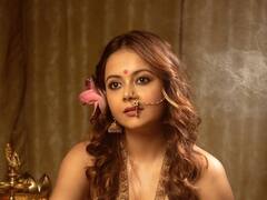 PHOTO:'संस्कारी बहू' मधून देवोलिना भट्टाचार्जी बनली सिझलिंग बेब, पाहा तिची बोल्ड स्टाईल!