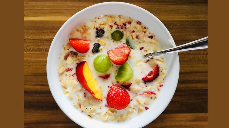 Feeding oats to your child? Expert lists ‘highly-processed’ oats disadvantages, know in details Oats: বাচ্চাকে ওটস খাওয়াচ্ছেন? ক্ষতিকর দিকগুলো জানা আছে তো?