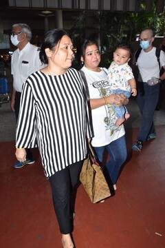 एयरपोर्ट पर बेटे गोला के साथ नज़र आईं Bharti Singh, देखिए मां-बेटे की ये क्यूट तस्वीरें