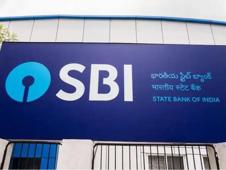 गलत नंबर से SMS आने पर उसमें दी गई इंस्ट्रक्शंस को किसी भी तरह पालन ना करें.