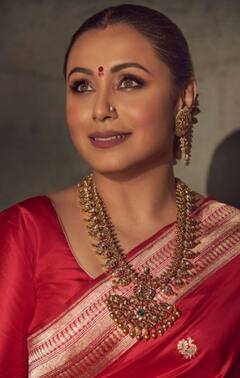 Rani Mukerji Pics: गुलाबी साड़ी, खूबसूरत ज्वेलरी...रानी मुखर्जी के इस लुक ने उड़ाए होश, ट्रेडिशनल अवतार में वायरल हो रहीं एक्ट्रेस की फोटोज