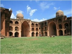 कर्नाटक: मस्जिद में जबरन घुसकर आखिर क्यों बिगाड़ा जा रहा है साम्प्रदायिक माहौल?