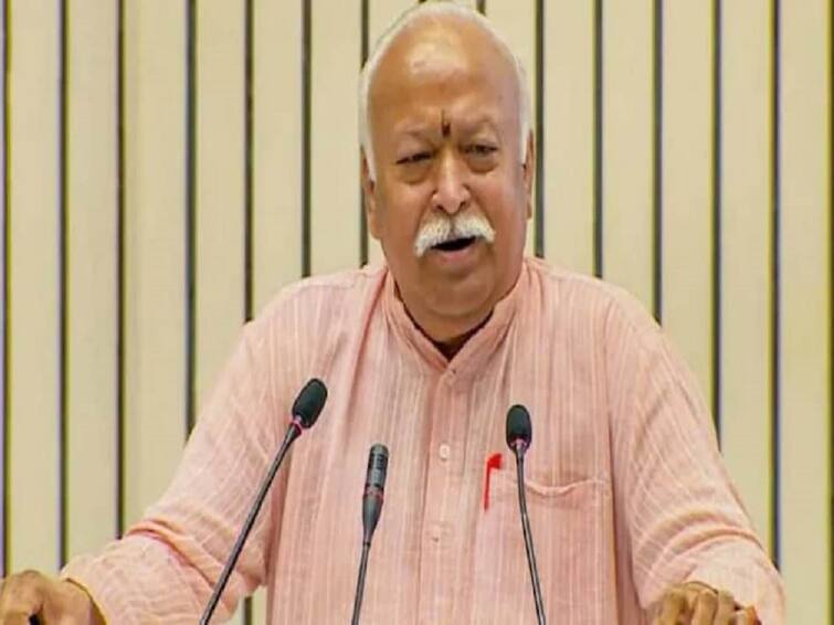 RSS chief Mohan Bhagwat says Varna and caste system should be discarded RSS Chief : சாதி, வர்ணத்தால் பாகுபாடு காட்டப்படவில்லை...ஆர்எஸ்எஸ் தலைவர் மோகன் பகவத் பேசியது என்ன?