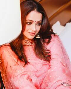 Bhavana : ஒரு ஊரில் அழகே உருவாய் ஒருத்தி இருந்தாளே...பாவனாவின் கலக்கல் கிளிக்ஸ்!