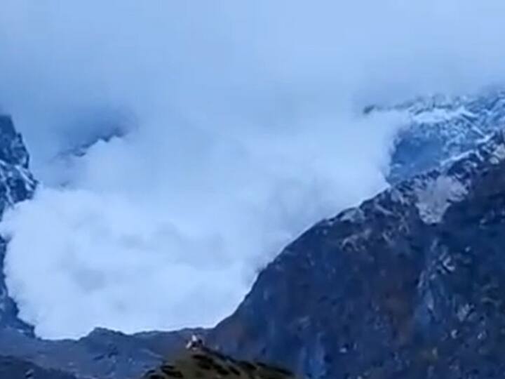 Uttarkashi News Glacier scientist told the reason for the avalanche to more rain ANN Uttarkashi Avalanche: ग्लेशियर वैज्ञानिक ने सामान्य से ज्यादा बारिश को बताई एवलांच की वजह, कहा- सरकार को ध्यान देने की जरूरत