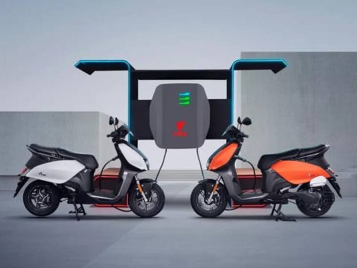 एकदा पूर्ण चार्ज केल्यावर Vida V1 Pro 165 किलोमीटरची रेंज देते, तर Vida V1 Plus 143 किलोमीटरची रेंज देण्यास सक्षम आहे.