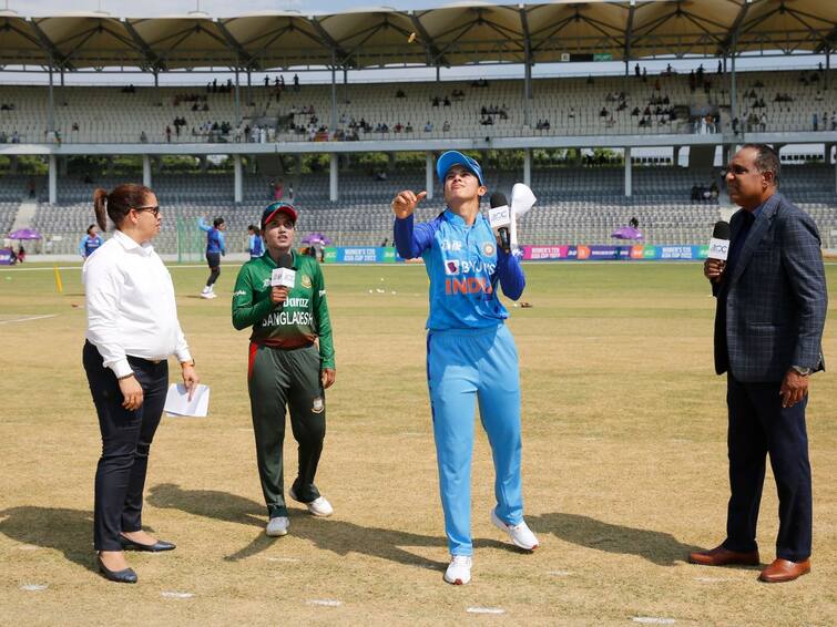 Womens Asia Cup 2022 India Women opt to bat Against Bangladesh Women Sylhet International Cricket Stadium, Sylhet Womens Asia Cup 2022: भारताचा टॉस जिंकून प्रथम फलंदाजीचा निर्णय; पाहा दोन्ही संघाची प्लेईंग इलेव्हन