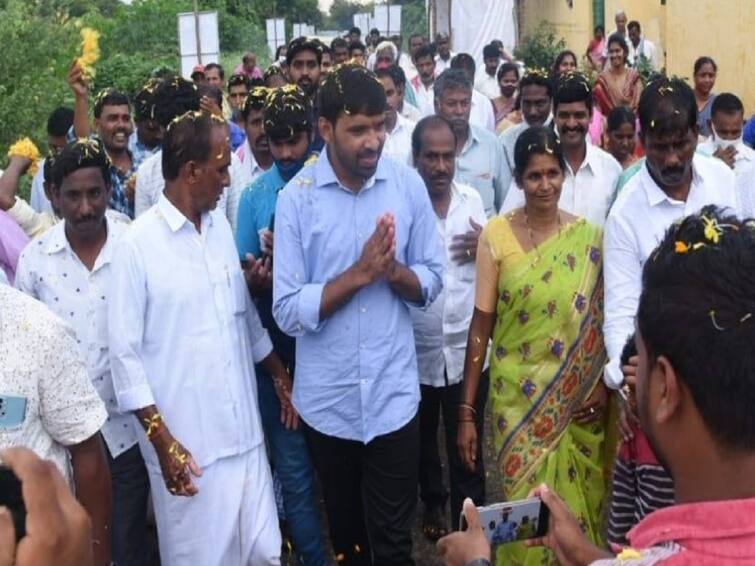 Chandragiri MLA Chevireddy Bhaskar Reddy Son Mohith Reddy Started Maha Padayatra Chevireddy Mohith Reddy: గడపగడపకు ఎమ్మెల్యే చెవిరెడ్డి కుమారుడు - 205 రోజులు 2014 గ్రామాల్లో పాదయాత్ర