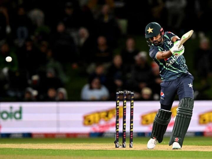Pakistan Beat New Zealand by 6 Wickets in Tri Series Babar score half Century NZ vs PAK: पाकिस्तान ने न्यूजीलैंड को चटाई धूल, बाबर आज़म ने ताबड़तोड़ अर्धशतक से दिलाई जीत