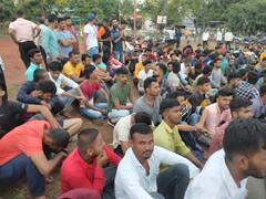 PHOTO: औरंगाबादेत पोलीस भरतीची तयारी करणाऱ्या मुलांचं आंदोलन