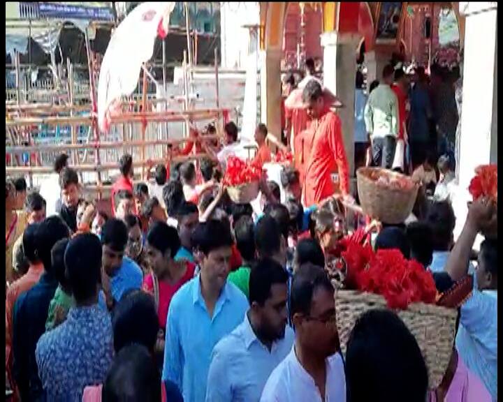 মা তারার মন্দির ও মন্দির-সংলগ্ন শ্মশানক্ষেত্রের জন্য বিখ্যাত এই সিদ্ধপীঠ।