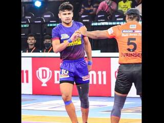 Pro Kabaddi League 2022: ਪਹਿਲੇ ਦਿਨ ਦੇ ਸਾਰੇ ਮੈਚਾਂ ਤੋਂ ਬਾਅਦ, ਪੁਆਇੰਟ ਟੇਬਲ, ਰੇਡਿੰਗ ਤੇ ਡਿਫੈਂਸ 'ਚ ਜਾਣੋ ਕਿਹੜੇ ਖਿਡਾਰੀ ਅੱਗੇ?