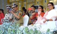 Durga Puja Carnival: কাঁসর বাজালেন মমতা, নাচে-গানে জমাজমাট রেড রোড, পুজো কার্নিভাল ঘিরে উৎসবের আমেজ শহরে