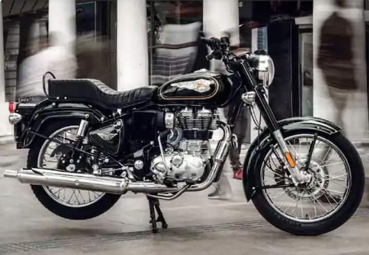 রয়্যাল এনফিল্ড শটগান হল RE SG650 কনসেপ্ট ববারের 'প্রোডাকশন ভার্সন'। এই বাইকটি 2021 EICMA-তে লঞ্চ করা হয়েছিল।