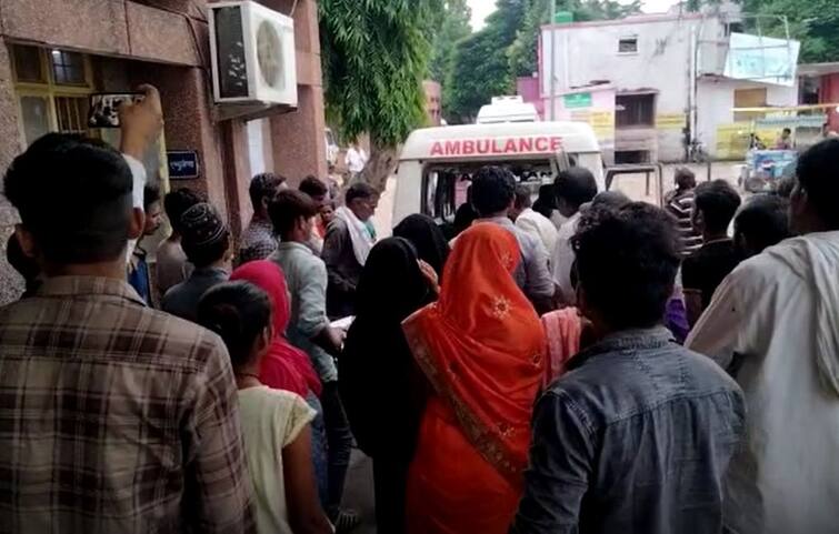 People died in the stampede in the procession of barawafat high voltage current landed in the procession UPના બહરાઇચમાં જુલુસમાં મચી નાશભાગ,  દરમિયાન કરંટ લાગતાં 6 લોકોના કમકમાટી ભર્યા  મોત