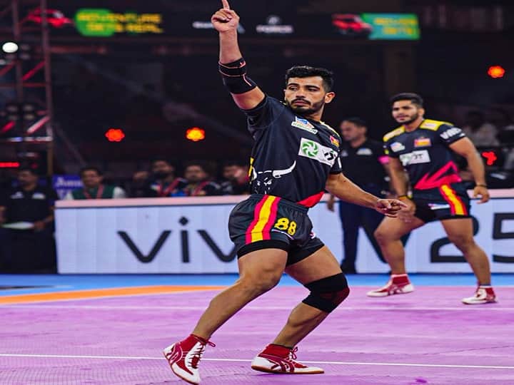 pro kabaddi league 2022 points table most raid and most tackle points after 9 october matches Pro Kabaddi League 2022: तीसरे दिन के सभी मैचों के बाद कैसा है प्वाइंट टेबल, जानें रेडिंग और डिफेंस में कौन से खिलाड़ी आगे?