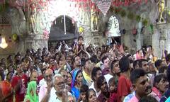 Sharad Purnima 2022: અંબાજીમાં મંગળા આરતીમાં ઉમટ્યાં ભક્તો, નવરાત્રી દરમિયાન મંદિરને થઈ આટલા કરોડની આવક